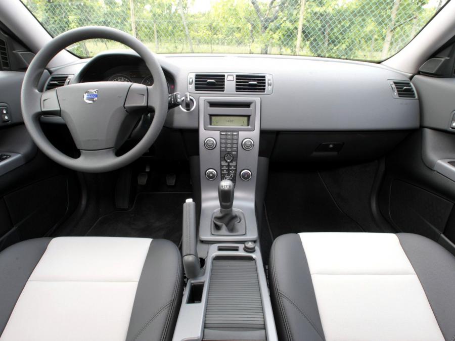  Volvo C30 Polar 2009 года  (фото 9 из 10)